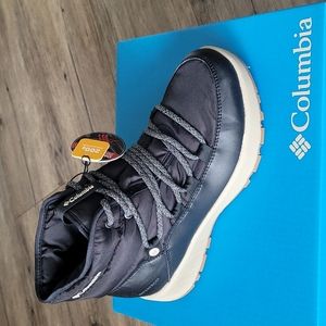 Columbia Slopeside Village Omni-Heat Boot